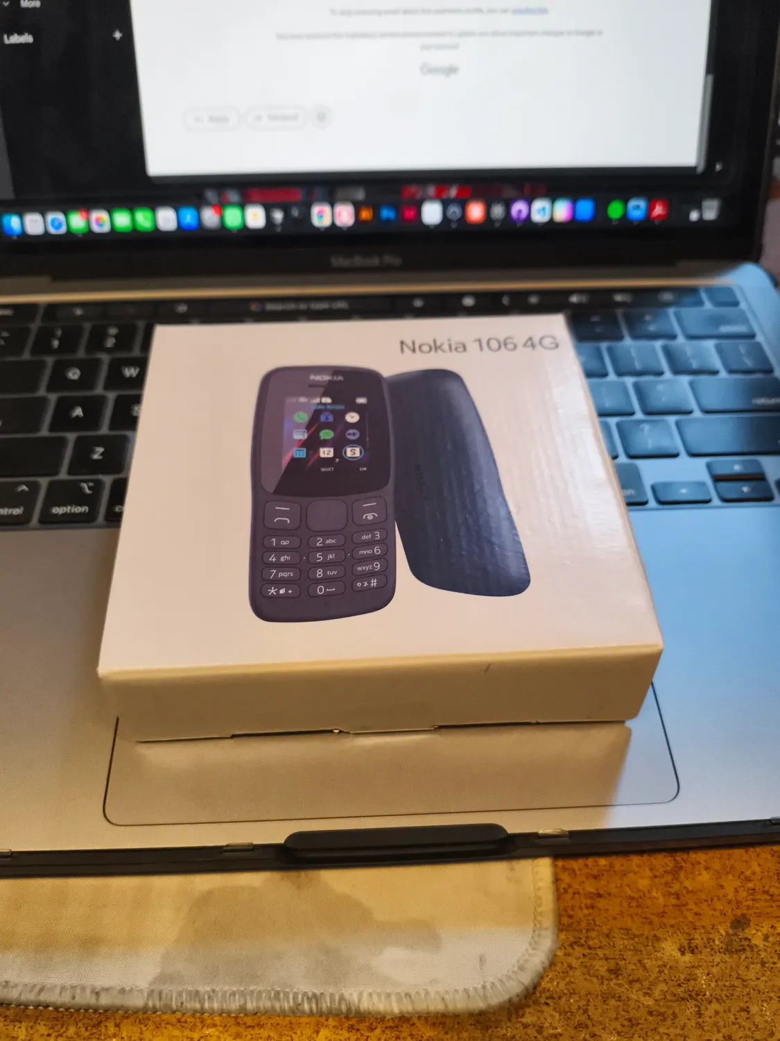 Nokia 106